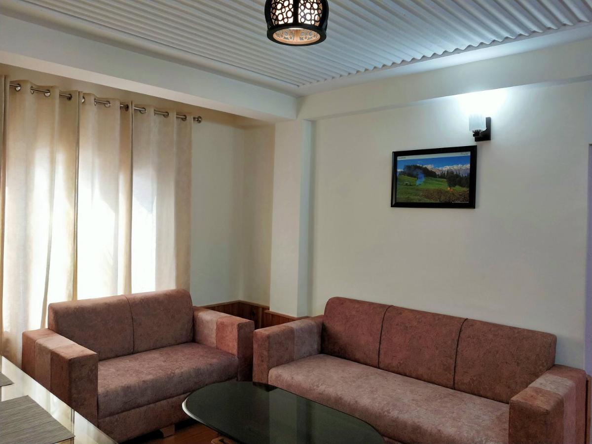 Neha Homestay ชิมลา ภายนอก รูปภาพ